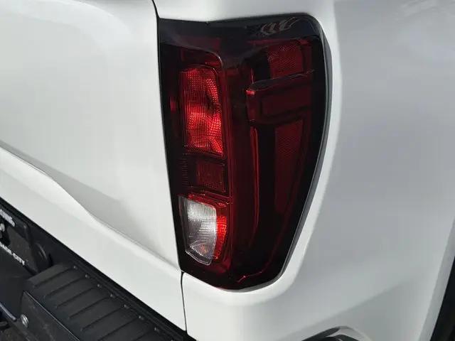 2026 GMC Sierra 1500 Crew Cab, Short Bed, Pro, 4WD