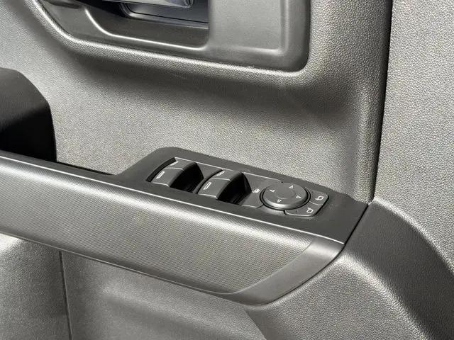2026 GMC Sierra 1500 Crew Cab, Short Bed, Pro, 4WD