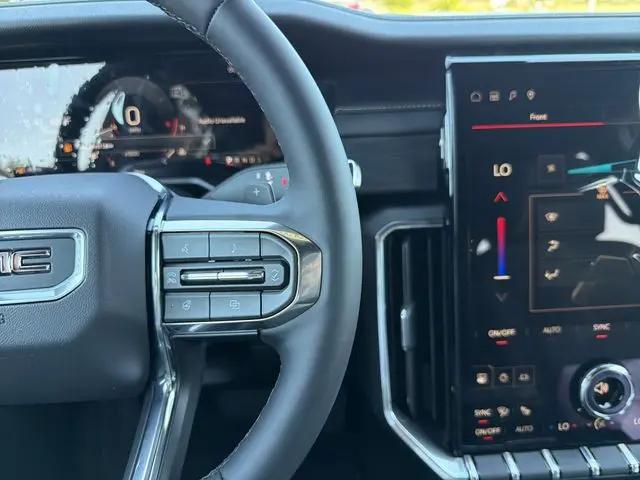 2026 GMC Acadia Elevation FWD