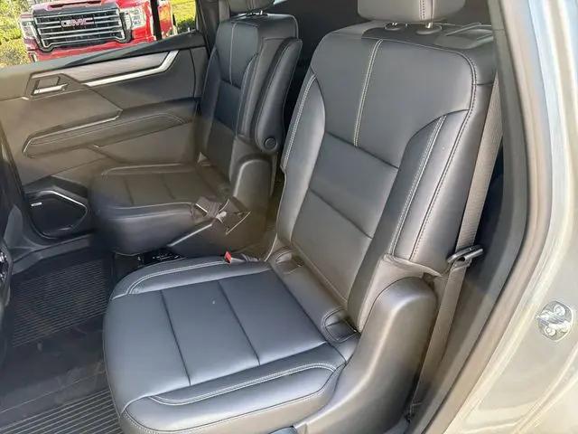 2026 GMC Acadia Elevation FWD