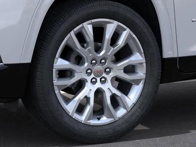 2026 GMC Acadia Denali FWD