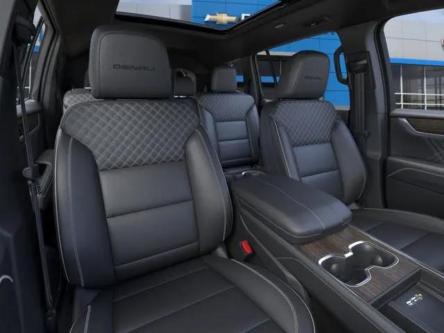 2026 GMC Acadia Denali FWD