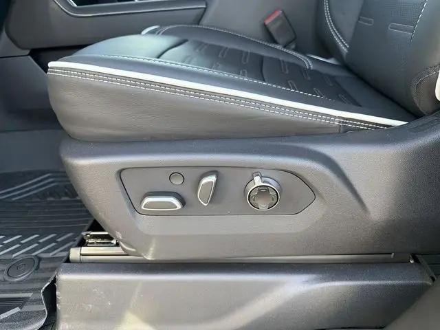 2026 GMC Sierra 2500HD Crew Cab, Standard Bed, AT4X, 4WD