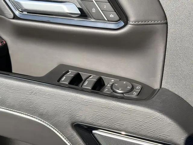 2026 GMC Sierra 2500HD Crew Cab, Standard Bed, AT4X, 4WD