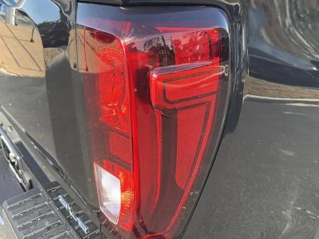 2026 GMC Sierra 1500 Crew Cab, Short Bed, SLE, RWD