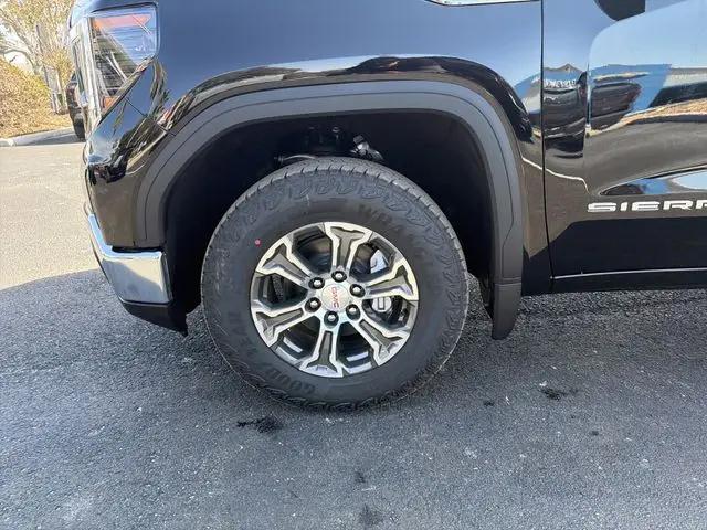 2026 GMC Sierra 1500 Crew Cab, Short Bed, SLE, RWD