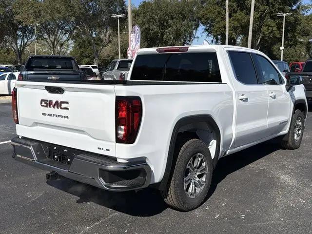 2026 GMC Sierra 1500 Crew Cab, Short Bed, SLE, RWD