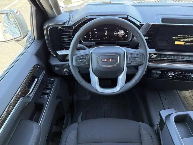 2026 GMC Sierra 1500 Crew Cab, Short Bed, SLE, RWD
