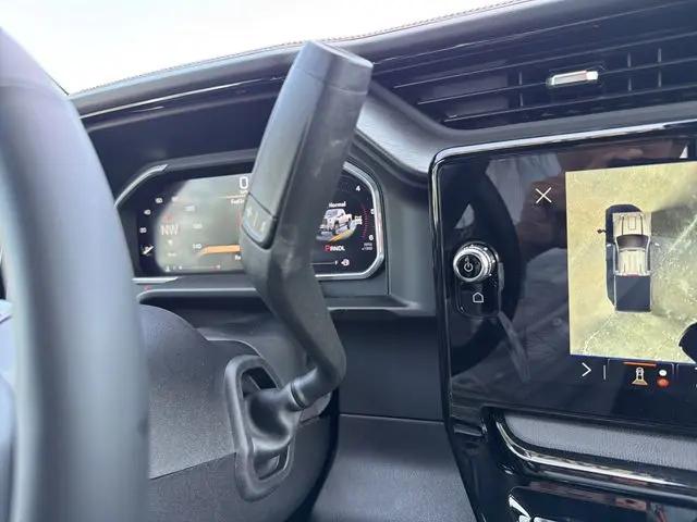 2026 GMC Sierra 2500HD Crew Cab, Standard Bed, AT4, 4WD