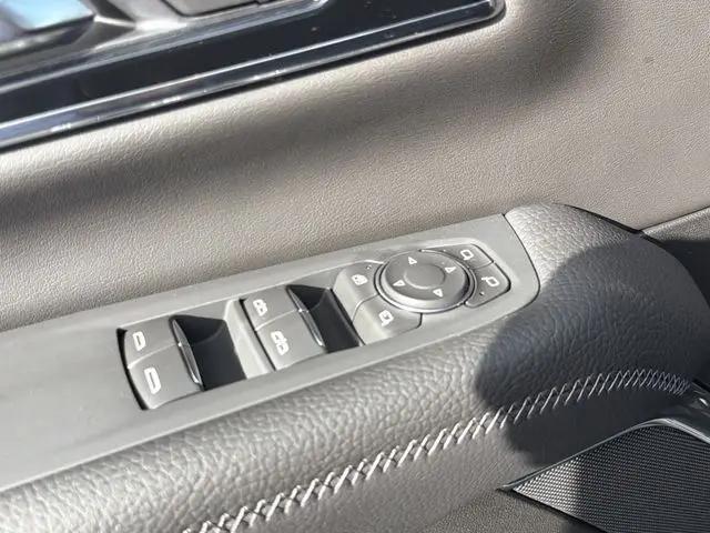 2026 GMC Yukon XL 4WD Denali