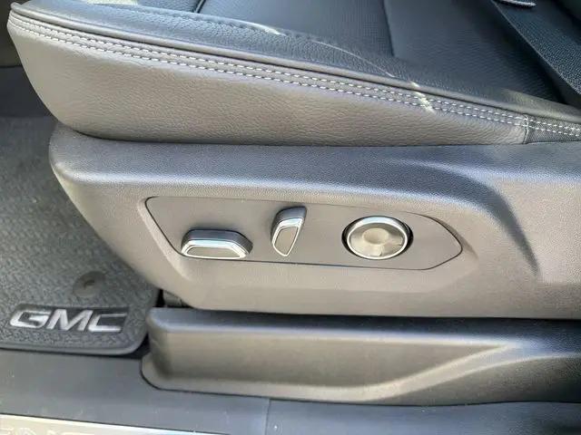 2026 GMC Yukon XL 4WD Denali