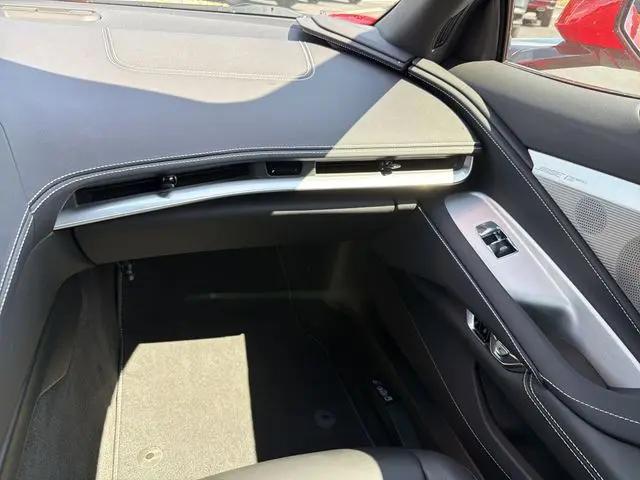 2024 Chevrolet Corvette 2LT