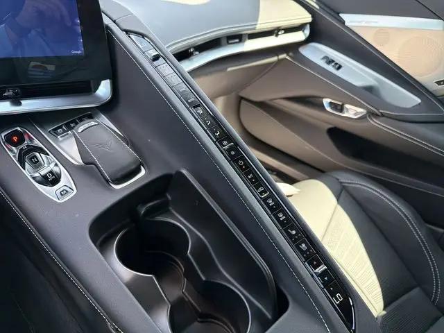 2024 Chevrolet Corvette 2LT