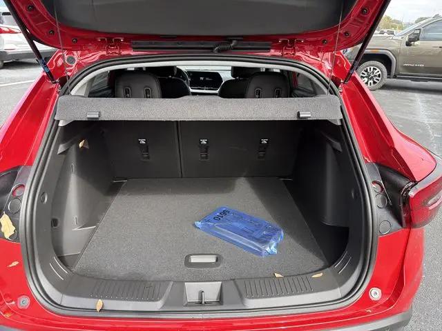 2026 Chevrolet Trax FWD LT