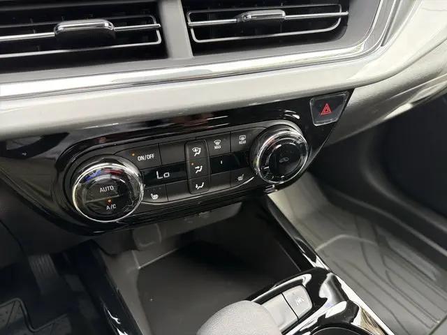 2026 Chevrolet Trax FWD LT