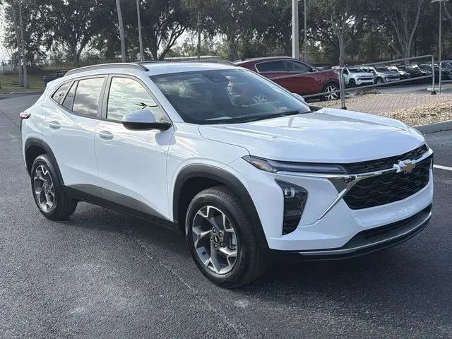 2026 Chevrolet Trax FWD LT