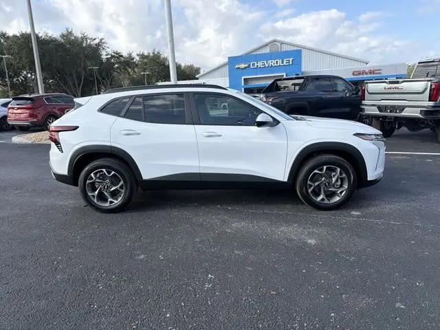 2026 Chevrolet Trax FWD LT