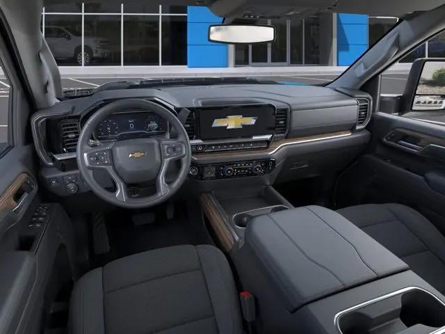 2026 Chevrolet Silverado 2500HD Crew Cab, Standard Bed, LT, 4WD