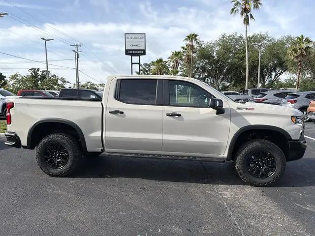 2026 Chevrolet Silverado 1500 4WD Crew Cab Short Bed ZR2