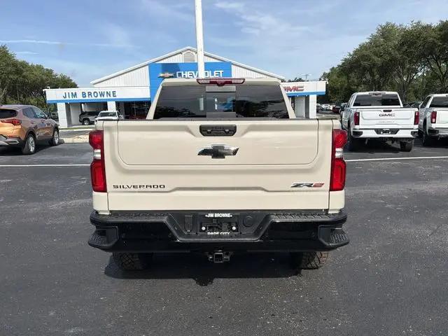 2026 Chevrolet Silverado 1500 4WD Crew Cab Short Bed ZR2
