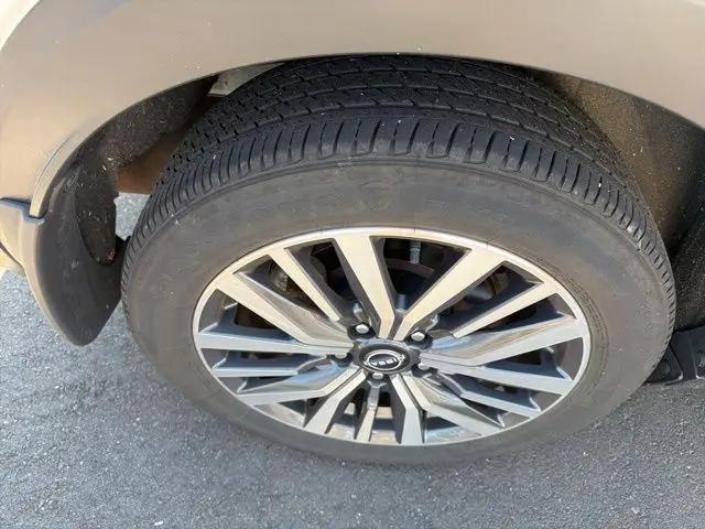 2023 Nissan Kicks SV Xtronic CVT