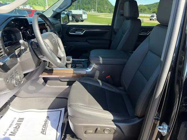 2023 Chevrolet Silverado 1500 4WD Crew Cab Short Bed LT Trail Boss