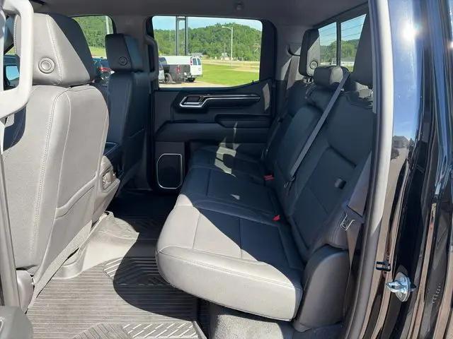 2023 Chevrolet Silverado 1500 4WD Crew Cab Short Bed LT Trail Boss