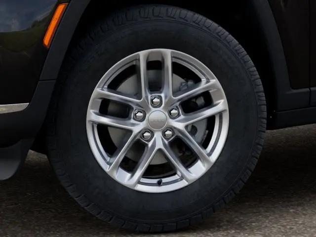 2026 Jeep Grand Cherokee L Altitude 4x2