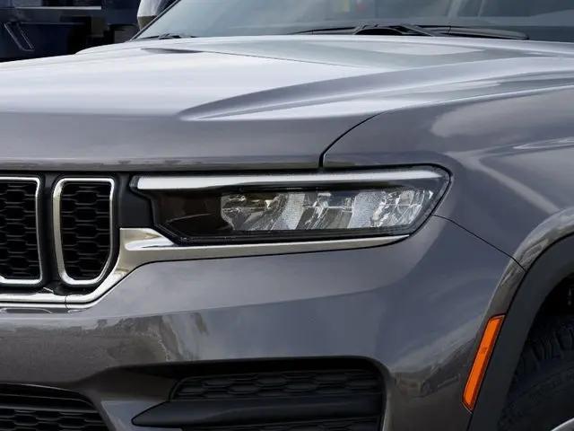 2026 Jeep Grand Cherokee Altitude 4x2