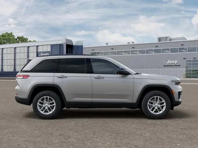 2026 Jeep Grand Cherokee Altitude 4x2