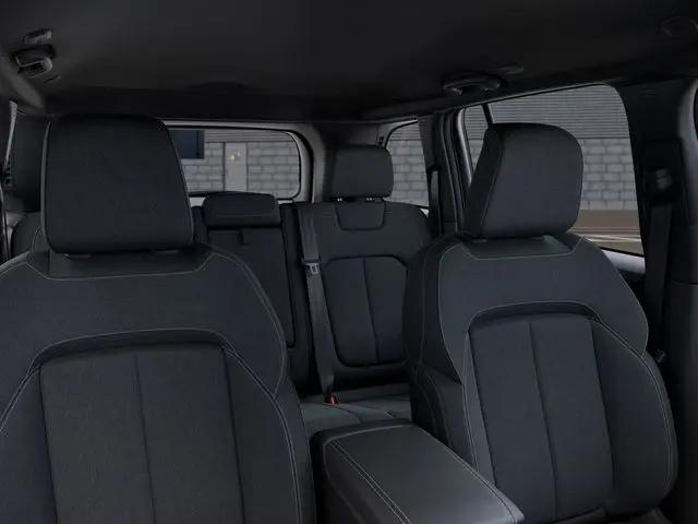 2026 Jeep Grand Cherokee Altitude 4x2