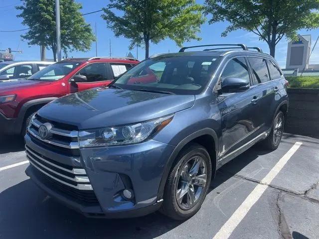 2017 Toyota Highlander Hybrid Limited Platinum for sale in Creve Coeur, MO