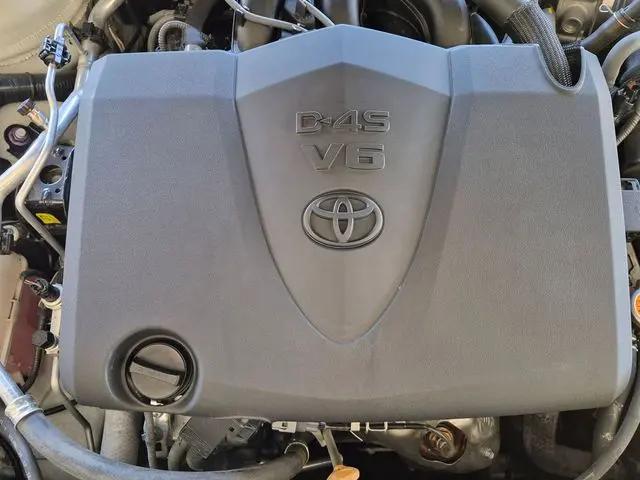 2018 Toyota Camry XSE V6