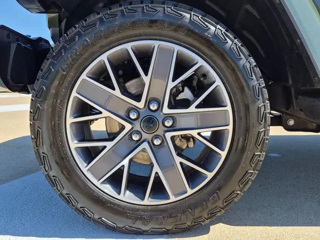 2024 Jeep Wrangler 4xe Summit 4xe