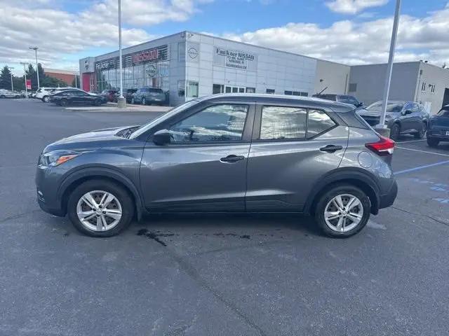 2019 Nissan Kicks S