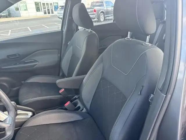 2019 Nissan Kicks S
