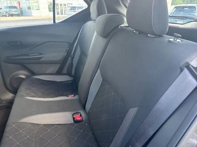 2019 Nissan Kicks S