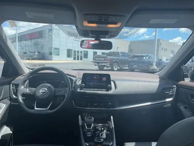 2023 Nissan Rogue SV Intelligent AWD