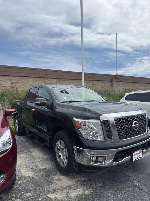 2018 Nissan Titan S for sale in Janesville, WI