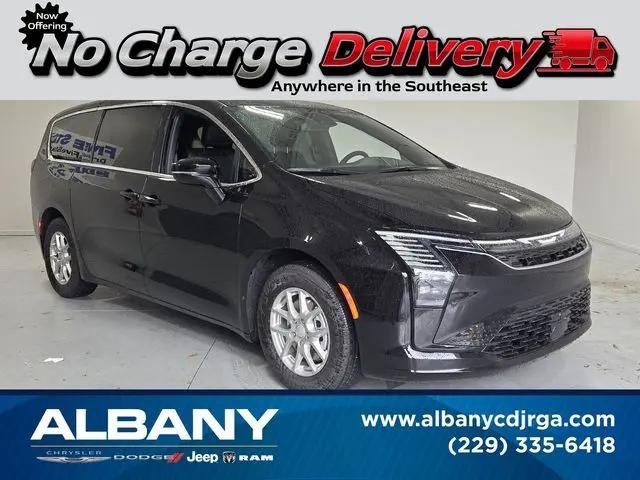 2027 Chrysler Pacifica Select for sale in Albany, GA