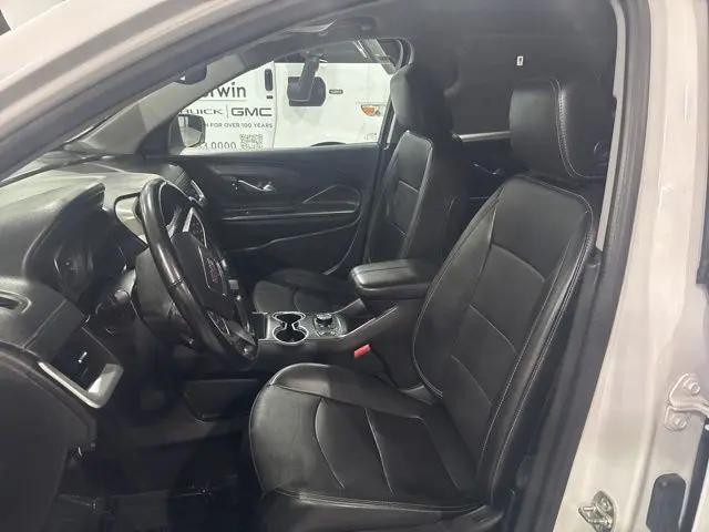 2024 GMC Terrain AWD SLT