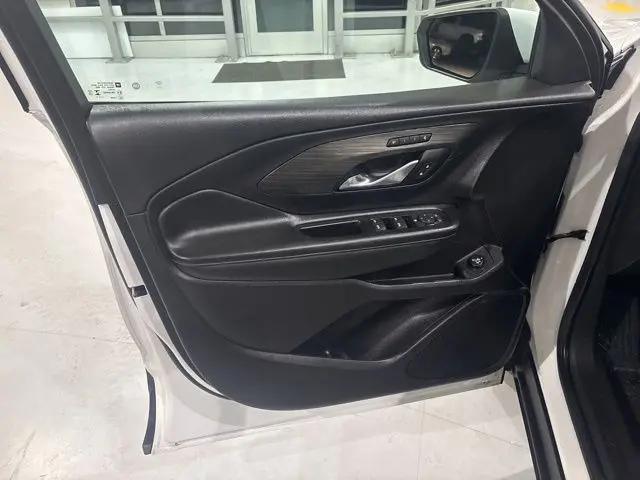 2024 GMC Terrain AWD SLT