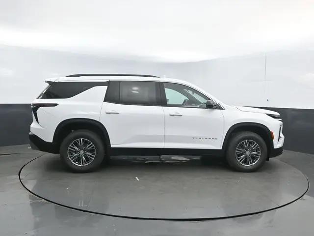 2025 Chevrolet Traverse FWD LT