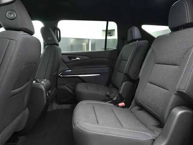 2025 Chevrolet Traverse FWD LT