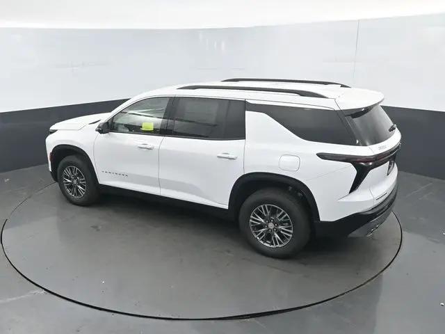 2025 Chevrolet Traverse FWD LT