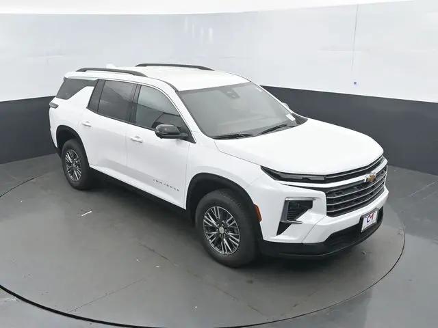2025 Chevrolet Traverse FWD LT