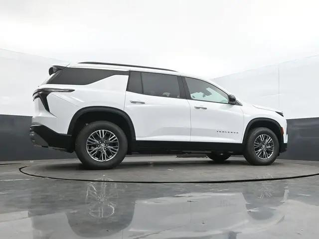 2025 Chevrolet Traverse FWD LT