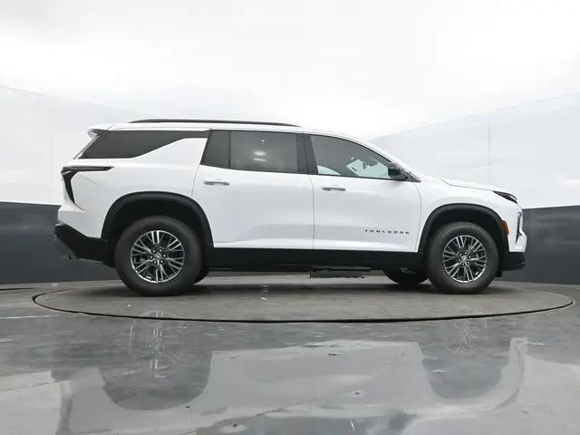 2025 Chevrolet Traverse FWD LT