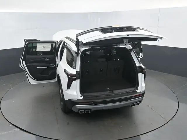 2025 Chevrolet Traverse FWD LT
