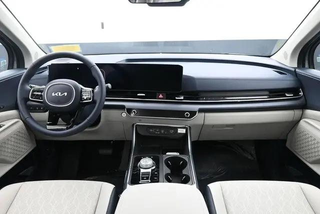 2026 Kia Carnival MPV SX